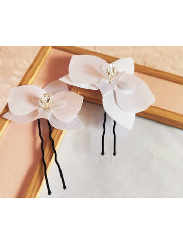 Par Orquídeas de Cetim Grampos Enfeite Penteado Noiva Festa